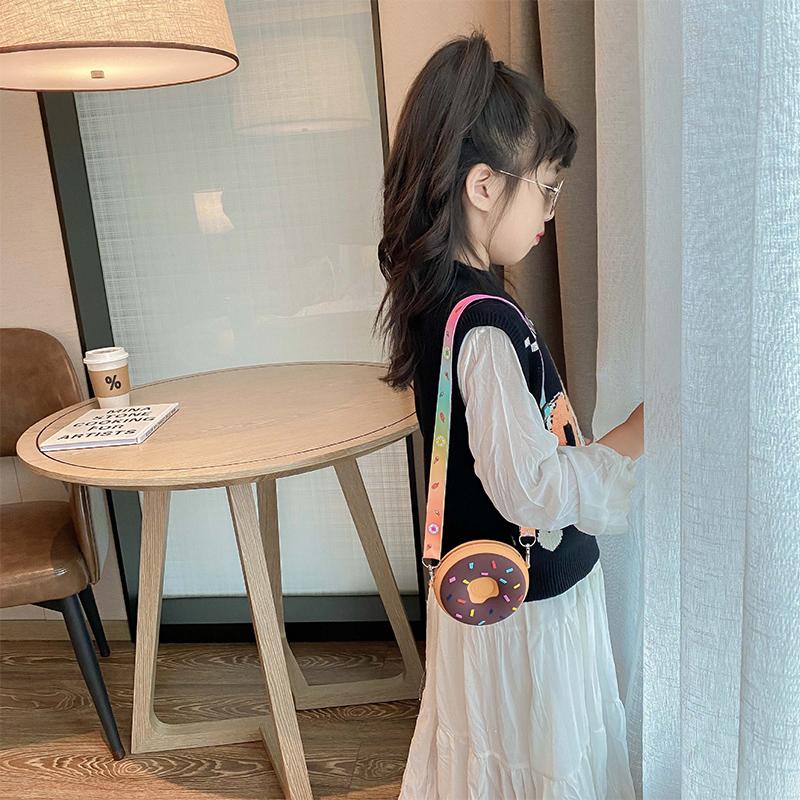 LoungeYard | Donut Shoulder Bag for Kids — product view 4