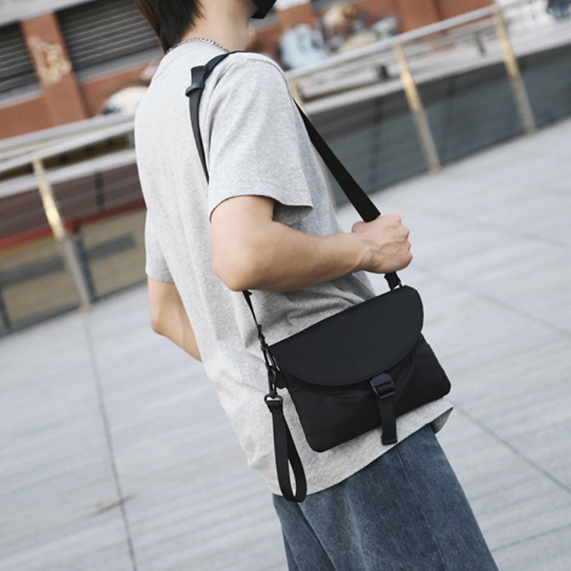 LoungeYard | Men's New Messenger Outdoor Sports Chest Leisure Multifunction Bag — product view 5