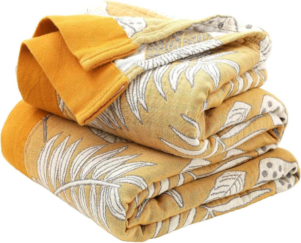 LoungeYard | Leafy Whisper Summer Blanket — product view 1