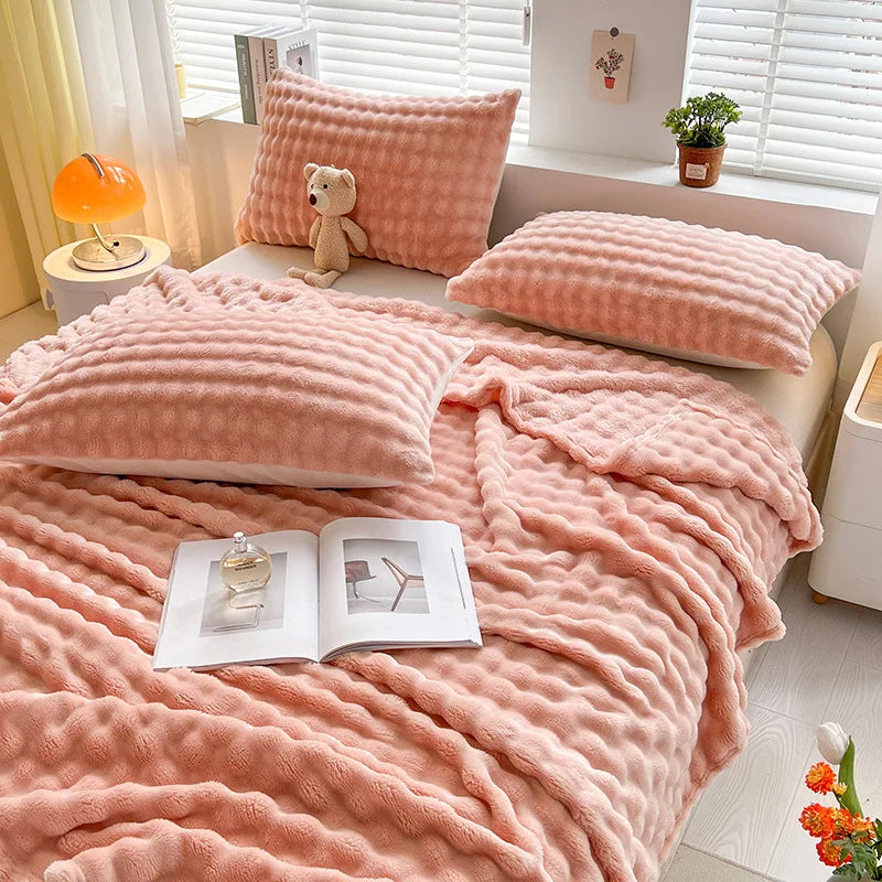 LoungeYard | Luxury Bubble Texture Fleece Blanket - BubbleNest — product view 2