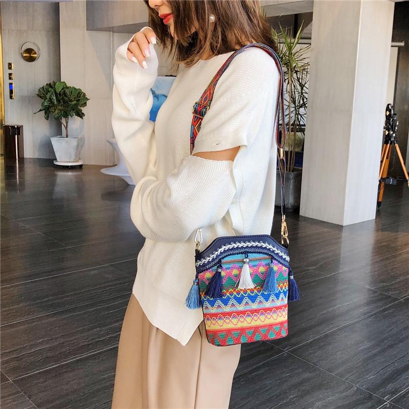 LoungeYard | Ethic Style Bucket Bag — product view 4