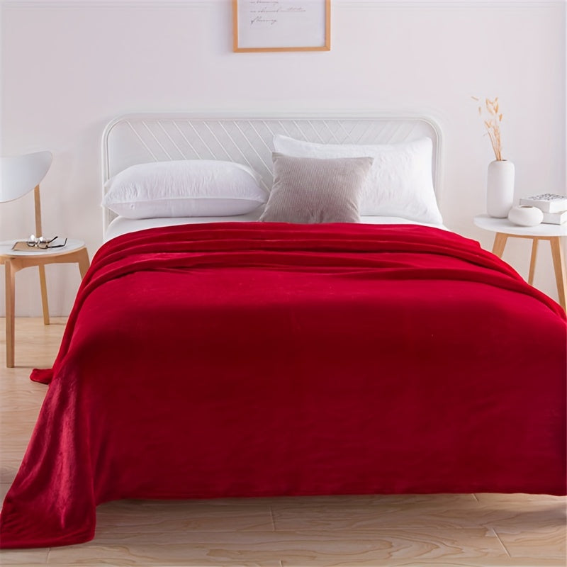 FlannelDream - Luxury Flannel Blanket for All Seasons LoungeYard — product view 2