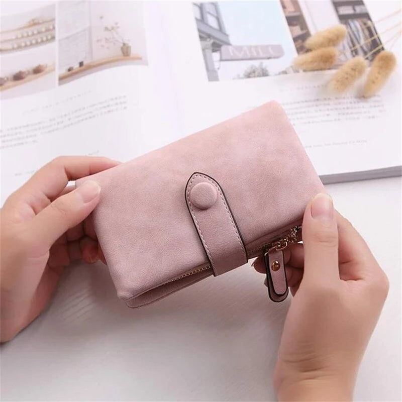 LoungeYard | Women's Small Trifold Leather Wallet — product view 7