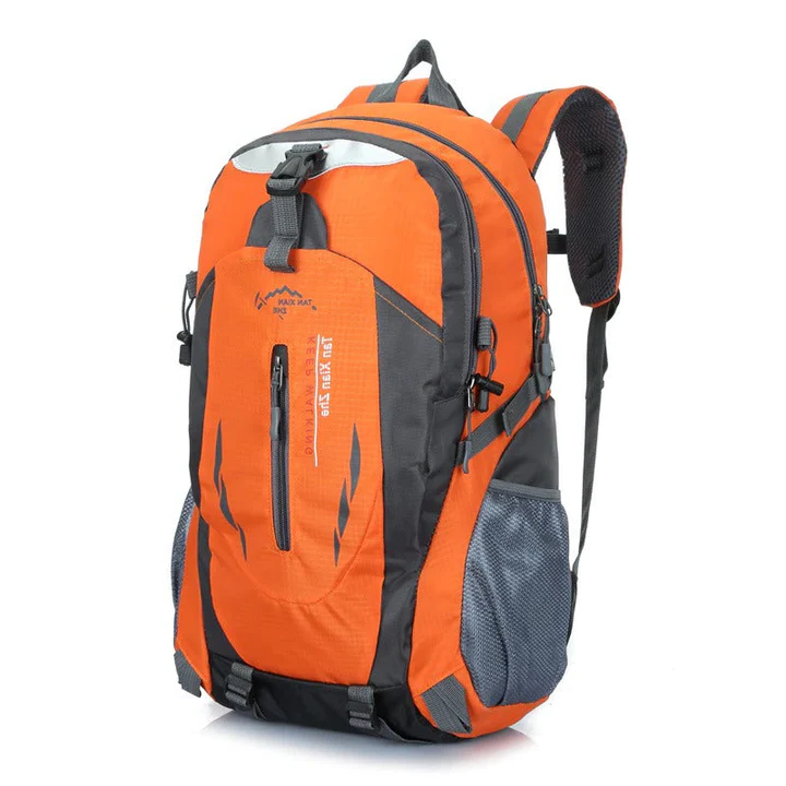 LoungeYard | Waterproof Travel Backpacks — product view 3