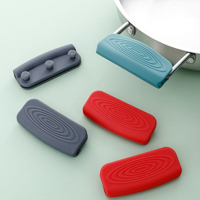 LoungeYard | Silicone Assist Handgrip Holder — product view 7