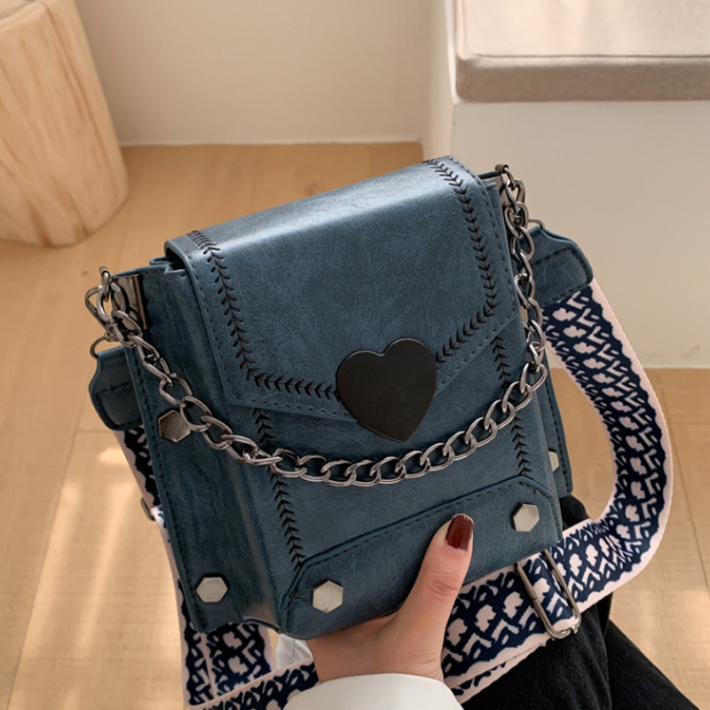 LoungeYard | New Style All-match Texture Shoulder Bag — product view 4