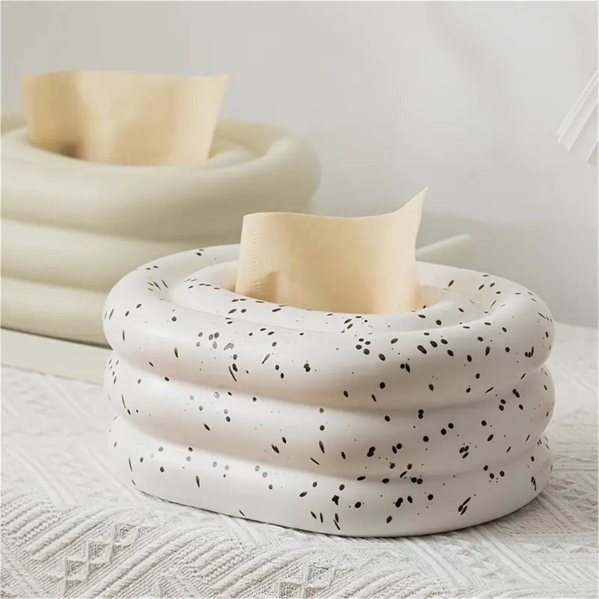 LoungeYard | Lustre Ceramic Tissue Holder — product view 6