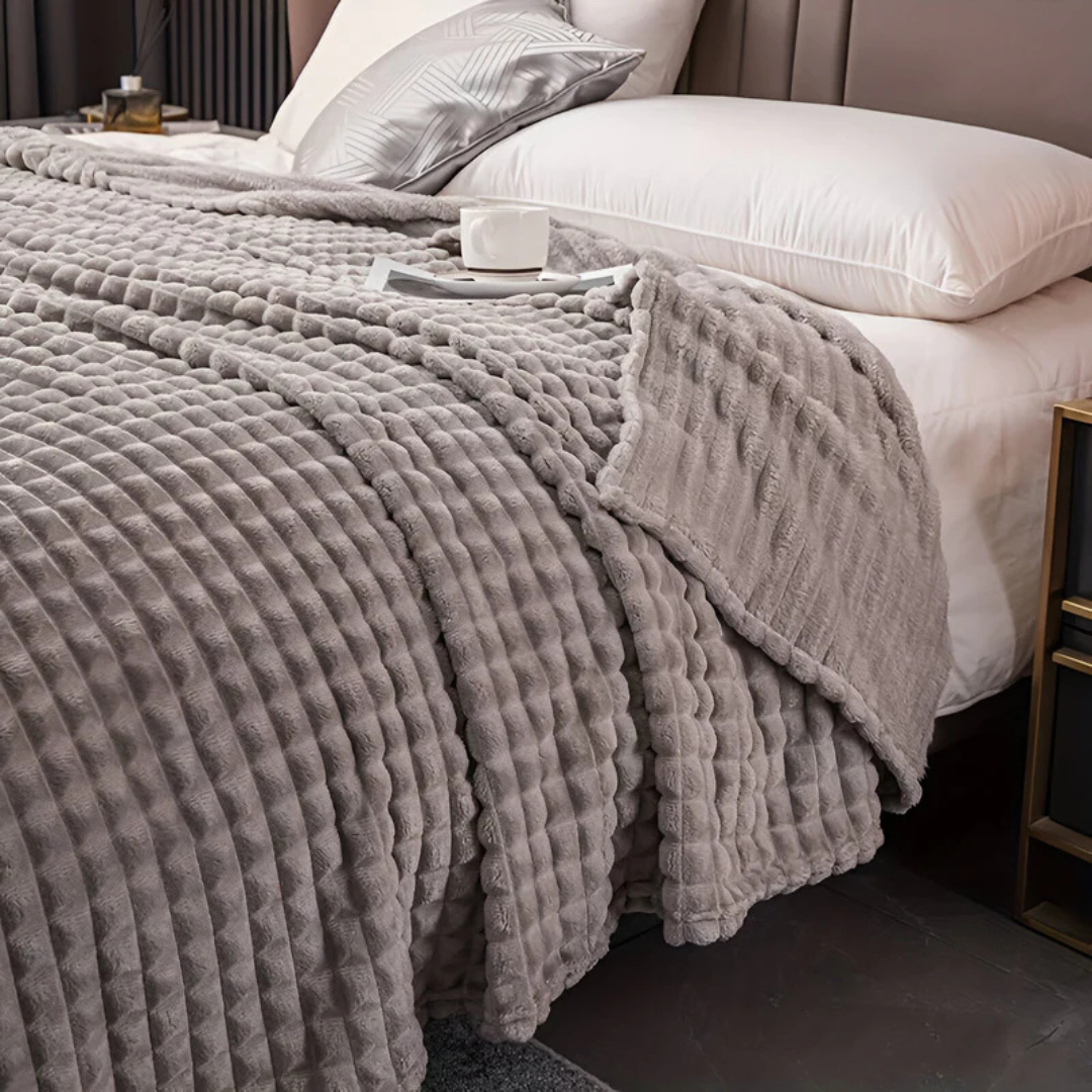 LoungeYard | Ultra Soft Fleece Blanket — product view 7