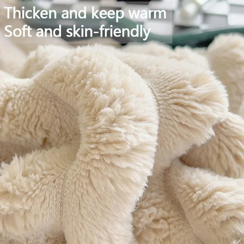 LoungeYard | Luxe Comfort Blanket - CozyWrap — product view 4