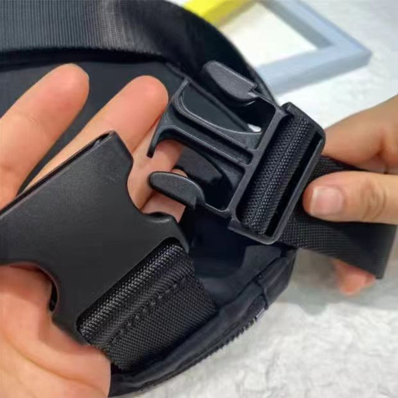LoungeYard | Multifunctional Sports Waist Bag — product view 5