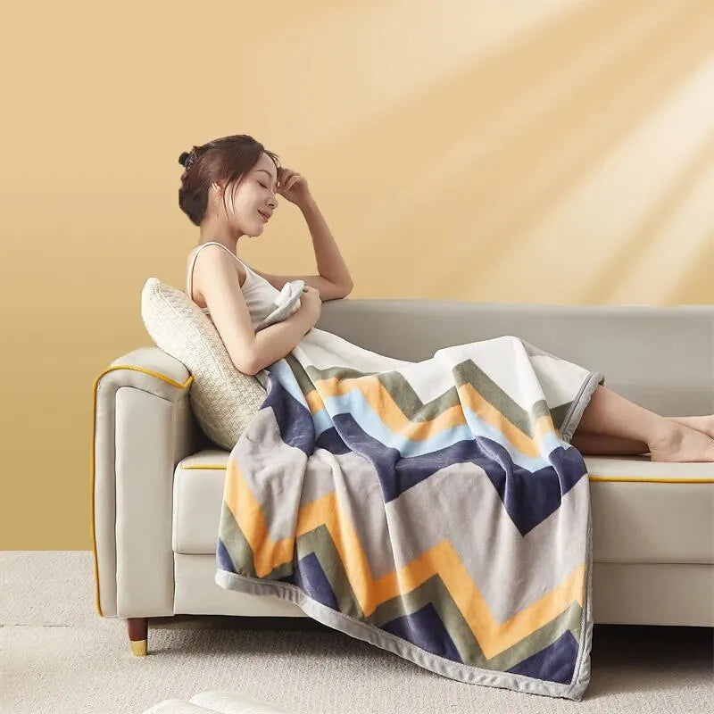 LoungeYard | Thick Flannel Blanket - FlannelWarm — product view 3