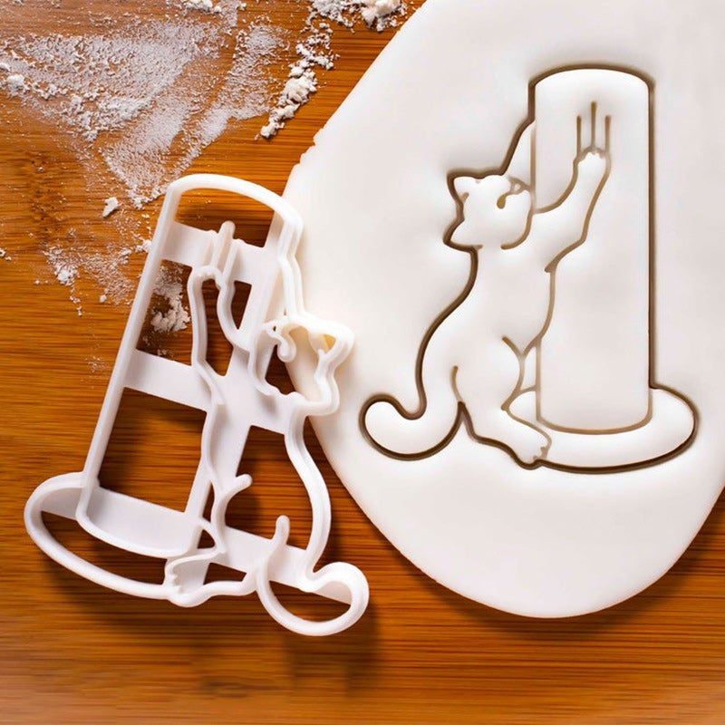 LoungeYard | Cat Cookie Cutter Template — product view 1