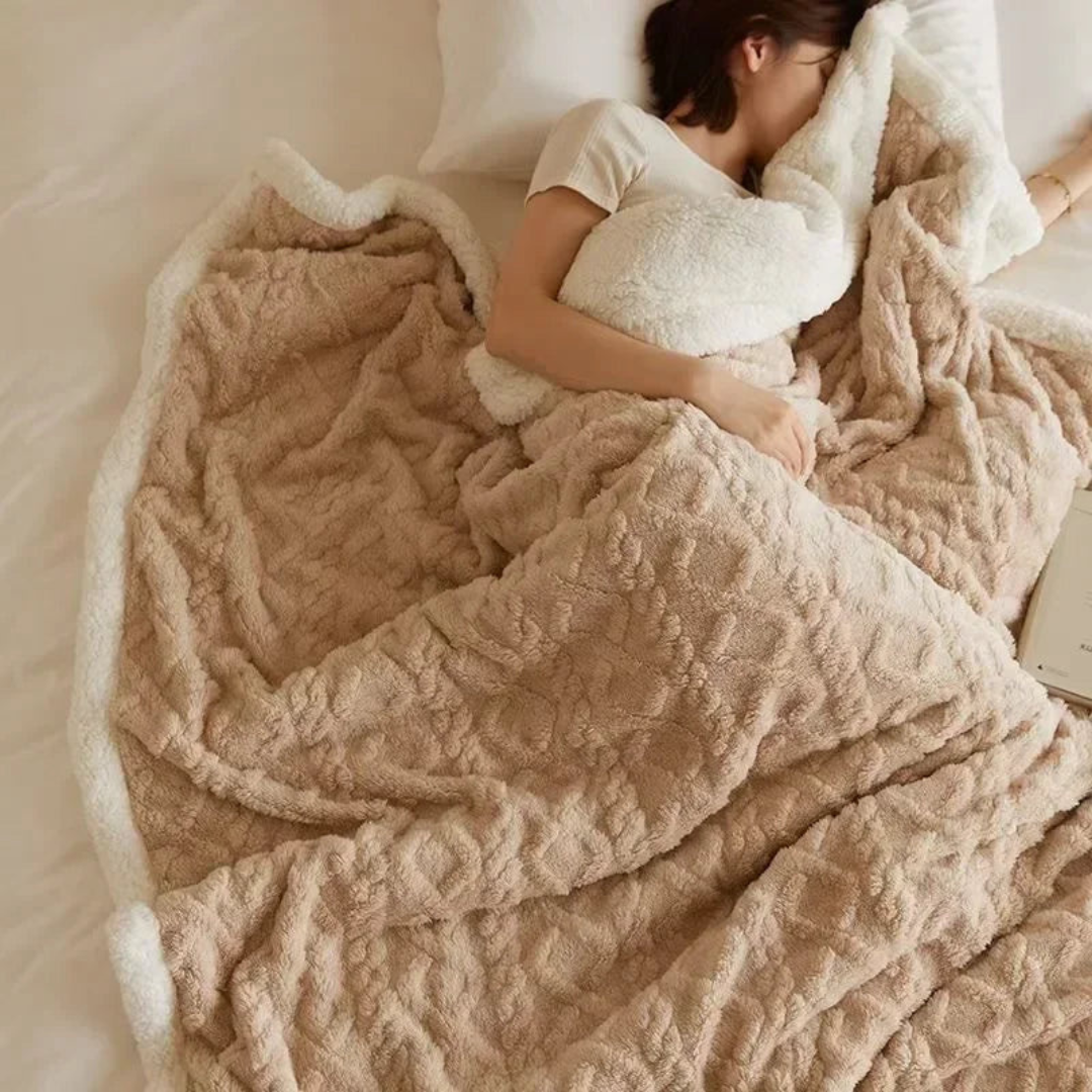 LoungeYard | Thick Warm Fleece Blanket Soft Stylish for Bedroom and Sofa — product view 6
