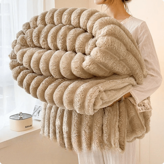 LoungeYard | SnuggliSense — Warmth that deeply cares for you and never lets go — product view 5