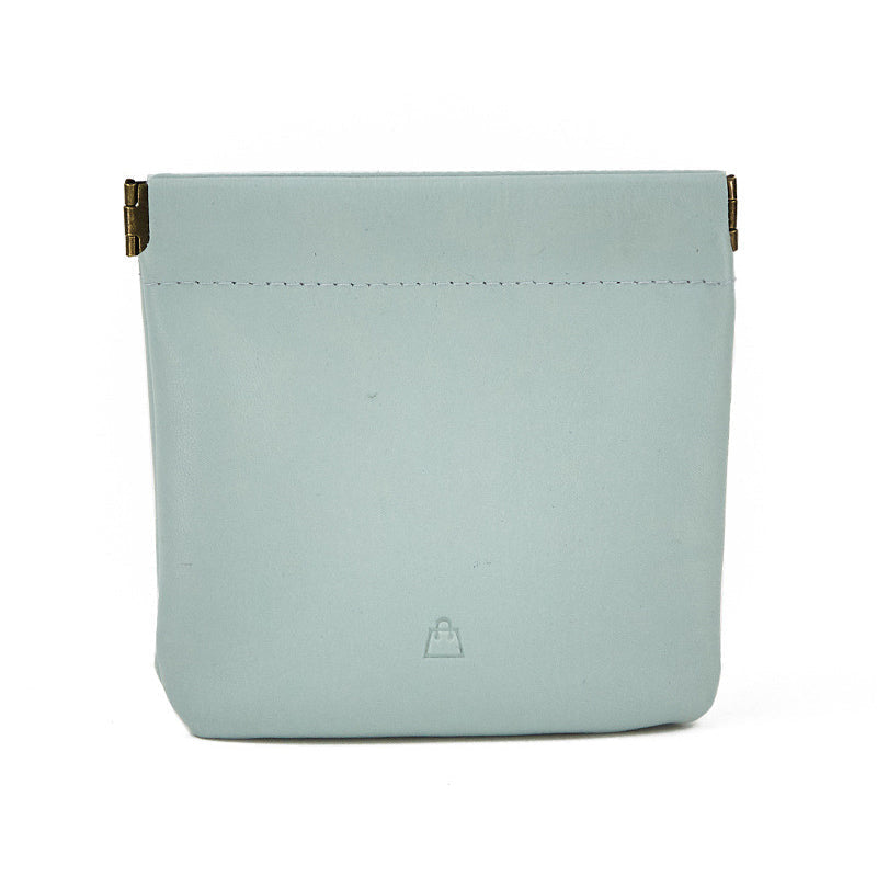 LoungeYard | Free dove leather wallet — product view 7