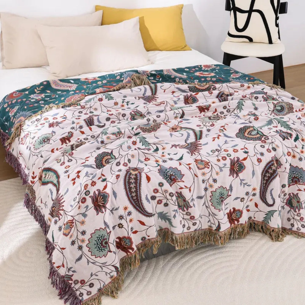 LoungeYard | Liora Vintage Reversible Soft Blanket — product view 5