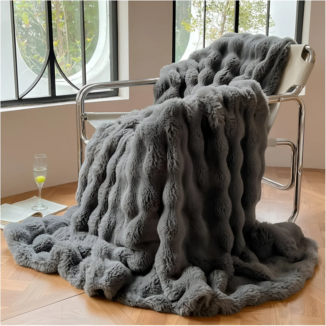 LoungeYard | Luxury Fleece Blanket — product view 7