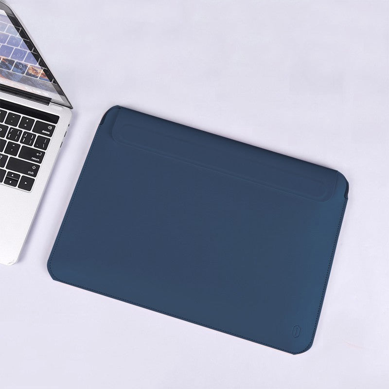LoungeYard | Slim And Lightweight Laptop Sleeve — product view 5