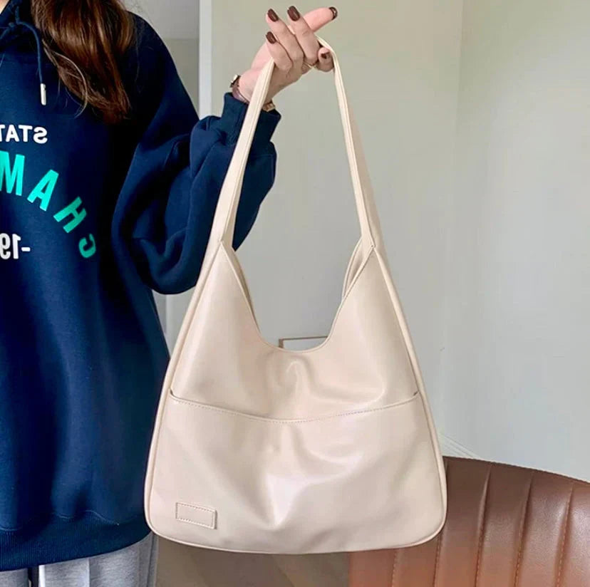 LoungeYard | VersaTote™ Ultimate Everyday Carry — product view 3