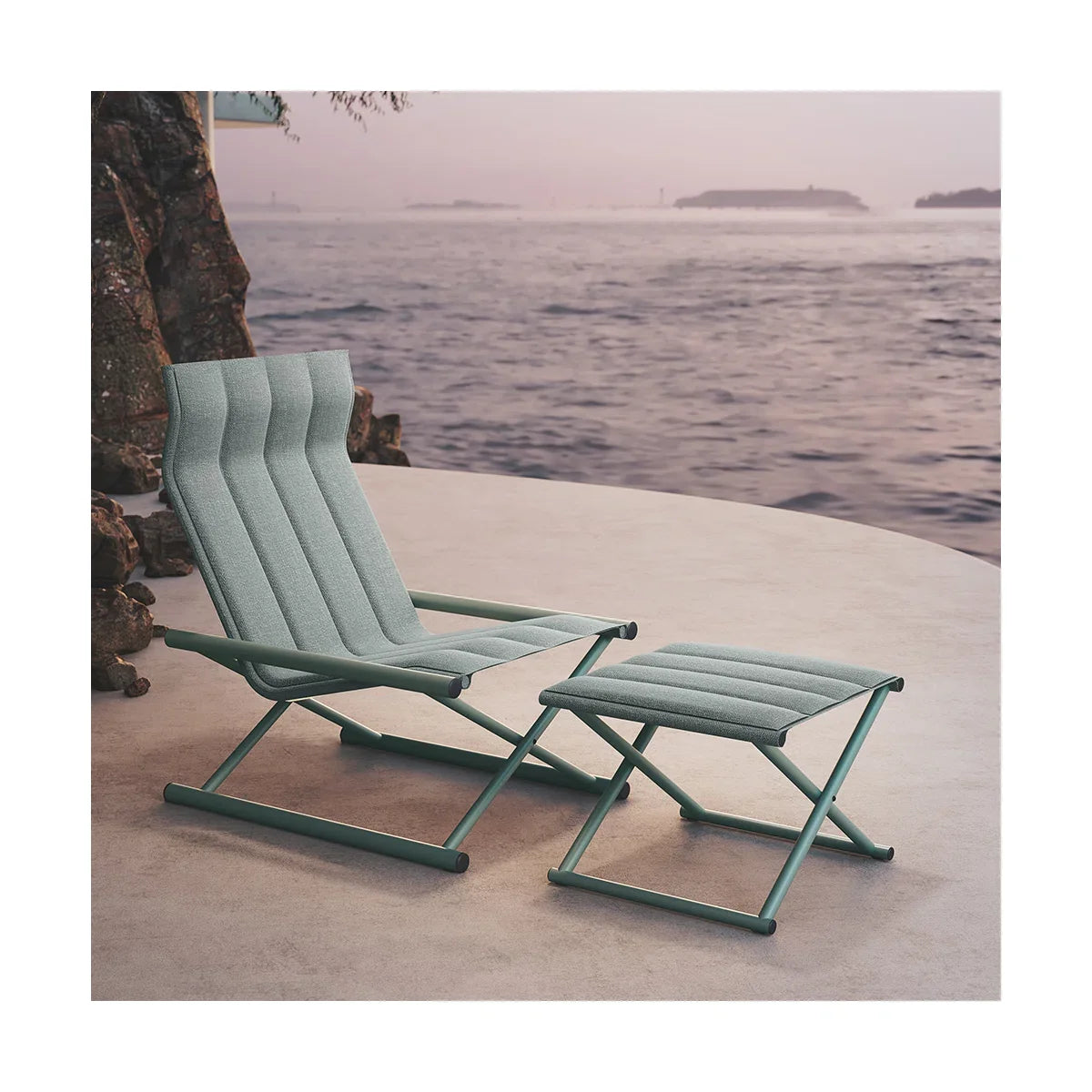 LOUNGE YARD All-Steel Camping Sofa with Ottoman — product view 3