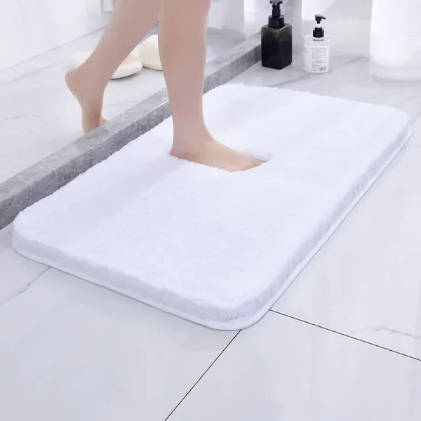 LoungeYard | AquaLuxe | Plush Bath Mat Non-Slip 50x80 cm — product view 5
