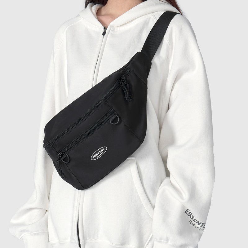 LoungeYard | High-Capacity Chest Bag, Single Shoulder Sling Bag — product view 5