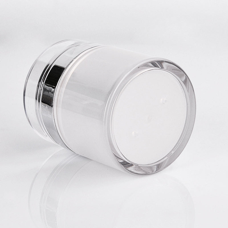 LoungeYard | Cream can vacuum bottle — product view 3