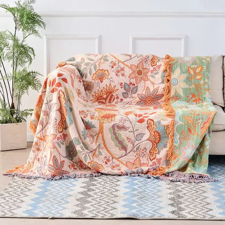 LoungeYard | Cotton Reversible Blanket with Jacquard and Boho Pattern — product view 1
