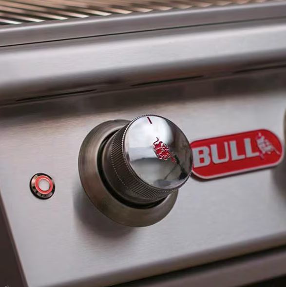 Bull Lonestar Select 30-Inch 4-Burner Built-In Natural Gas/Propane Grill - 87049 or 87048