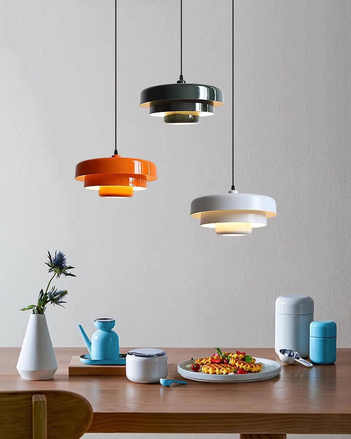 Cakora Bauhaus Metal Pendant Light — product view 3