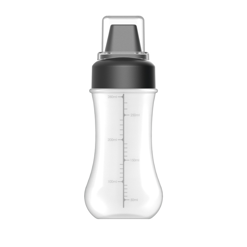 LoungeYard | Spice Porous Squeeze Bottle — product view 1
