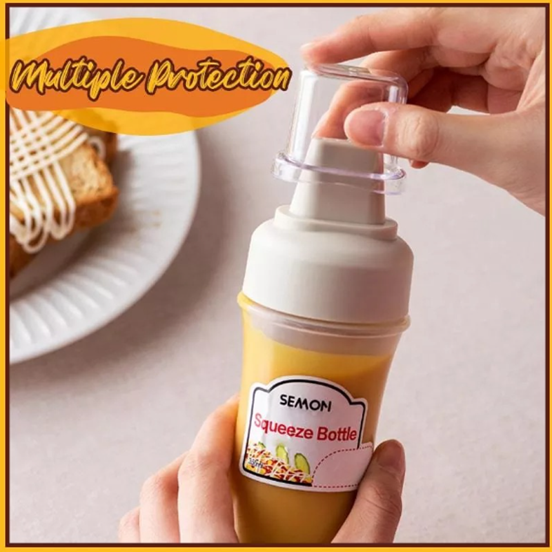 LoungeYard | Spice Porous Squeeze Bottle — product view 4