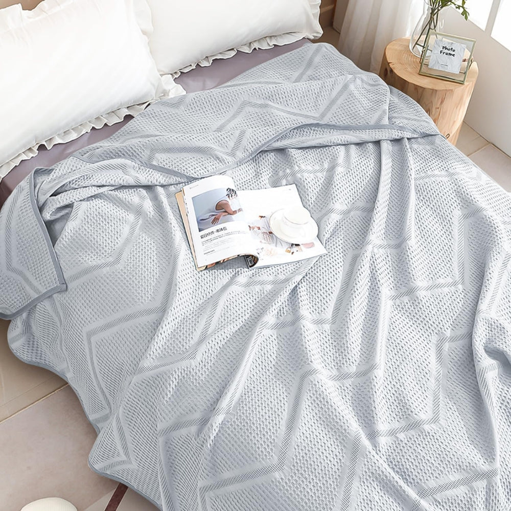 LoungeYard | Cotton Nest Waffle Summer Blanket — product view 2