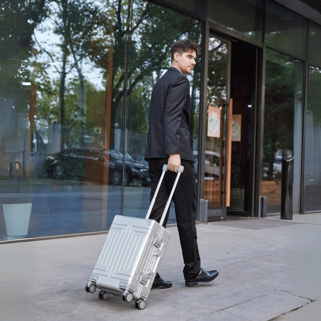 LoungeYard | Premium Aluminium Suitcase – Emperor — product view 2