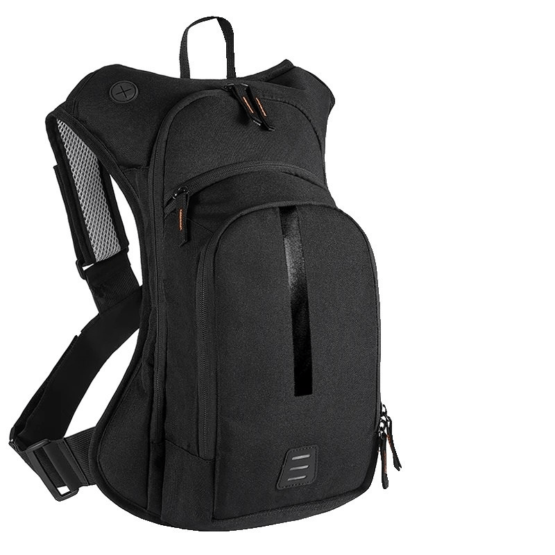 LoungeYard | Ultralight 10L backpack with hydration system for cycling & outdoor use — product view 6