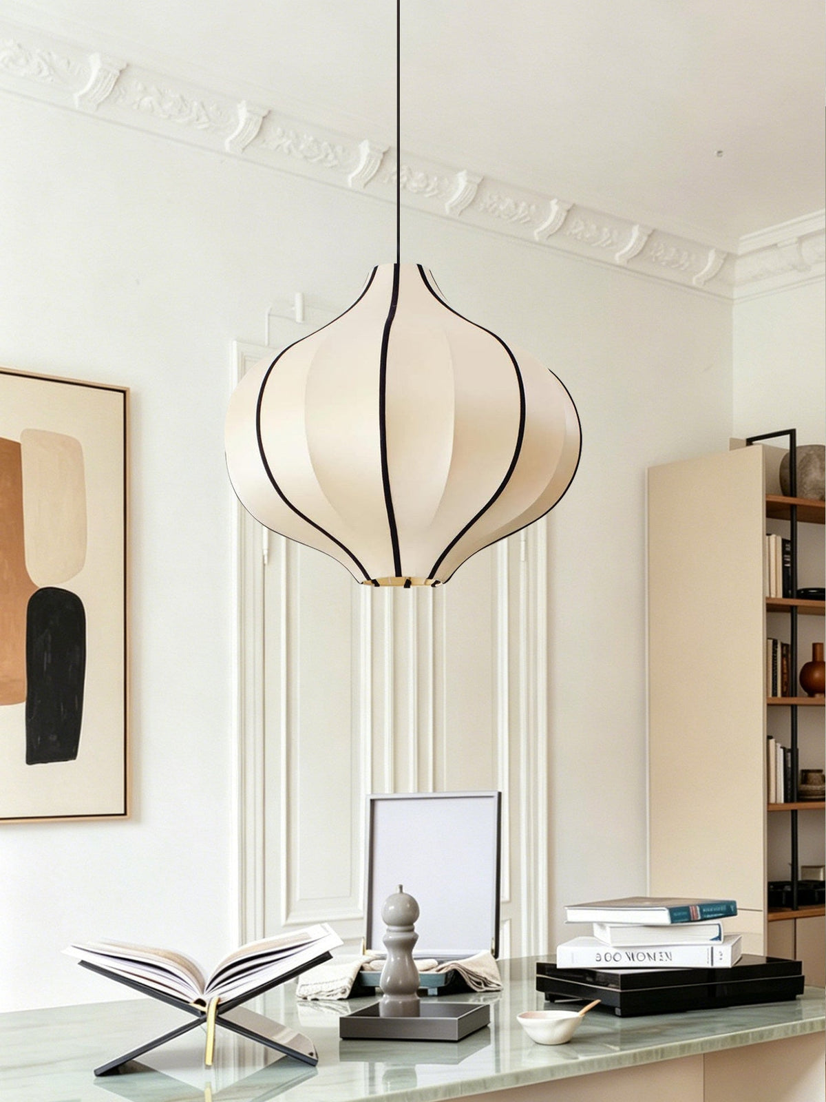 Garlic Fluted Fabric Pendant Lamp — product view 3
