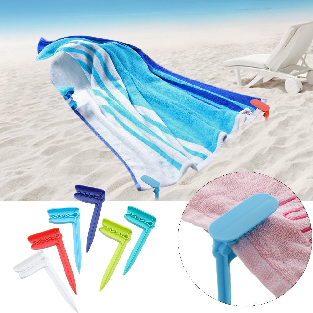 LoungeYard | Beach Towel Holder Clips — product view 2