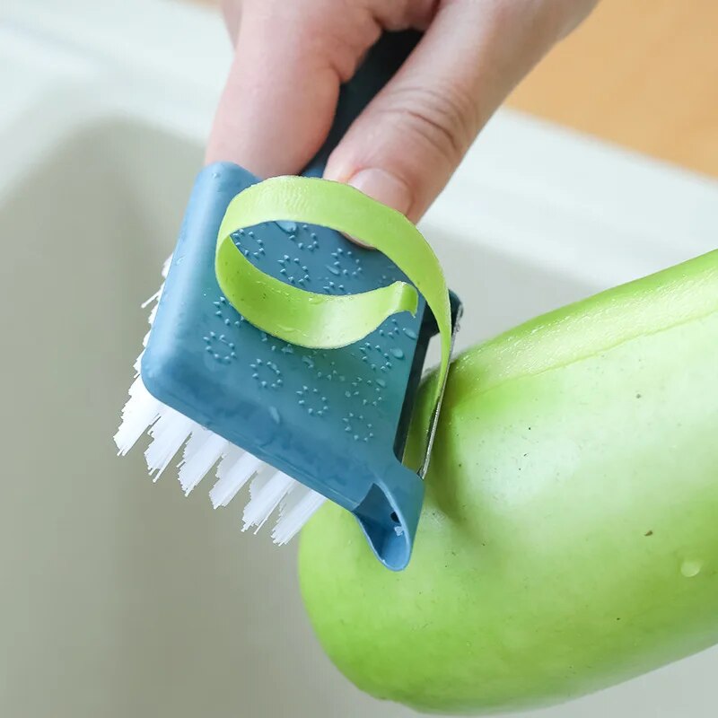 LoungeYard | 5in1 Stainless Steel Peeler Grater Kitchen Brush — product view 2
