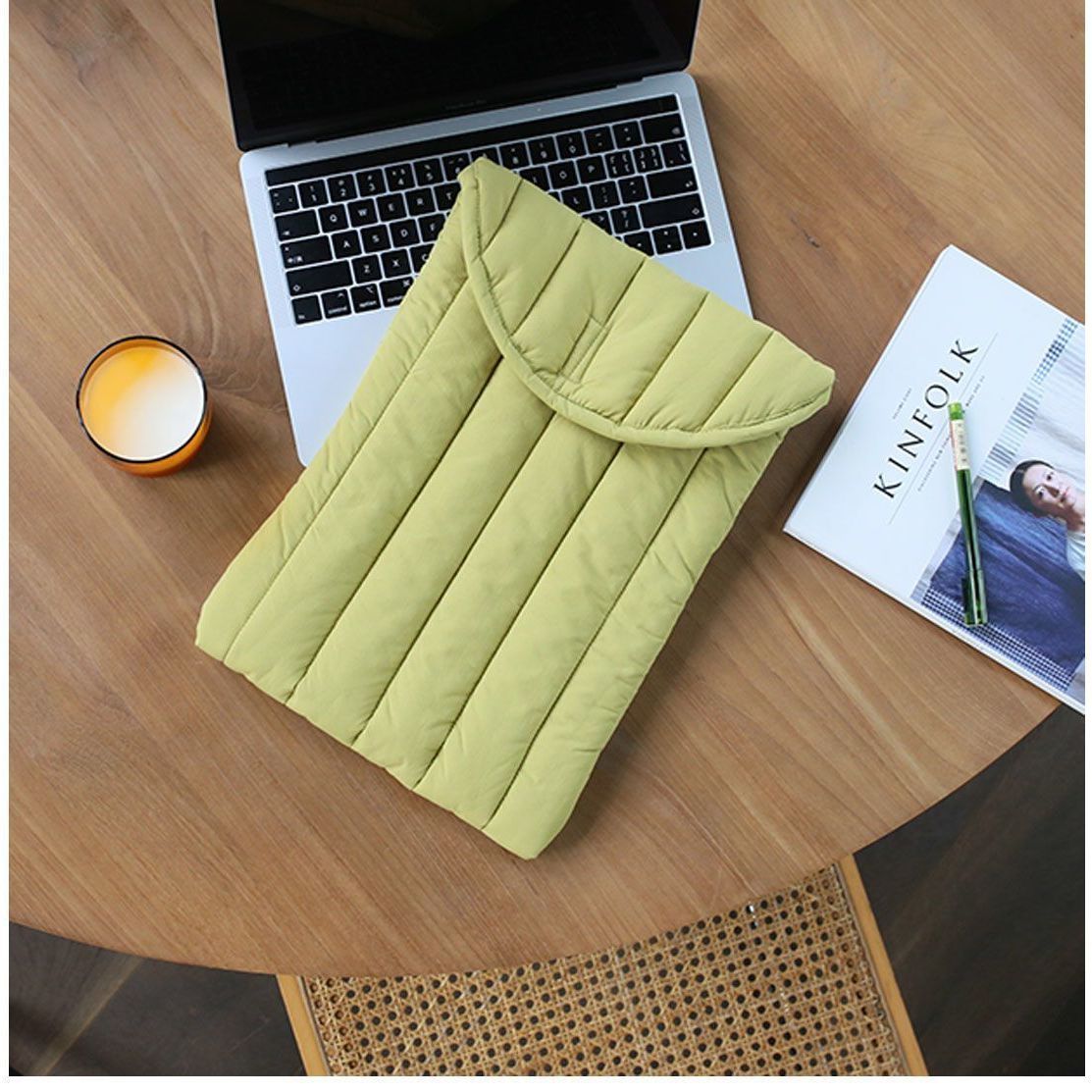LoungeYard | Ultra Protective Padded Tablet Bag — product view 1