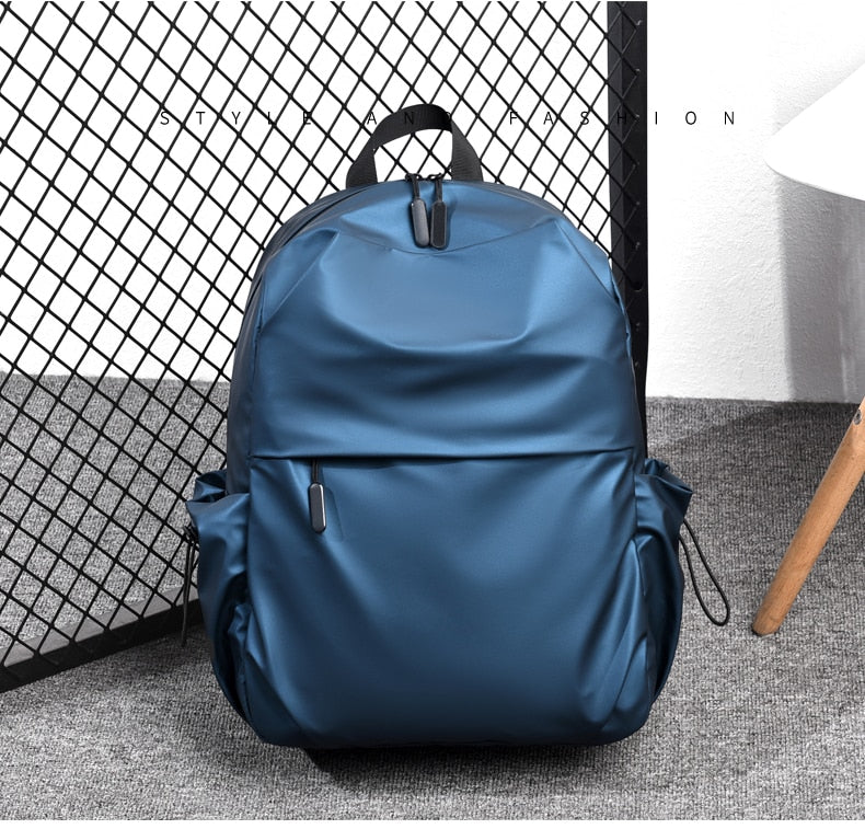 LoungeYard | Large Waterproof Casual Travel Backpack — product view 2