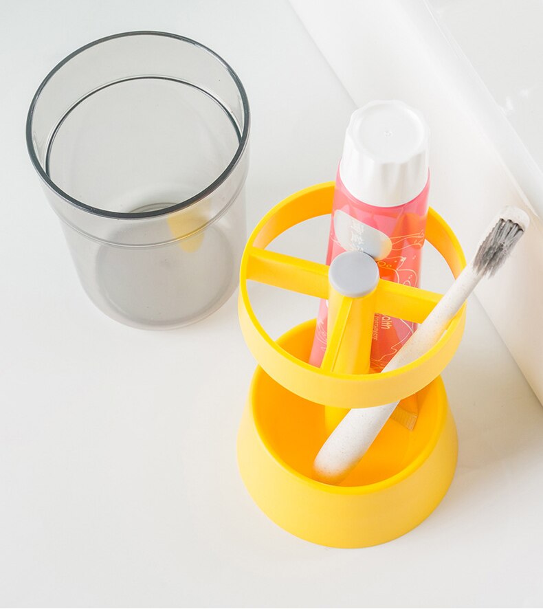 LoungeYard | Creative Anti-Dust Protective Toothbrush Holder — product view 4