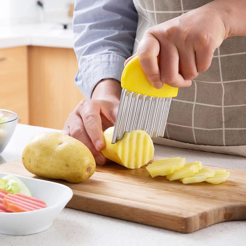 LoungeYard | Speed Cut Wrinkle Manual Potato Chips Slicer — product view 2