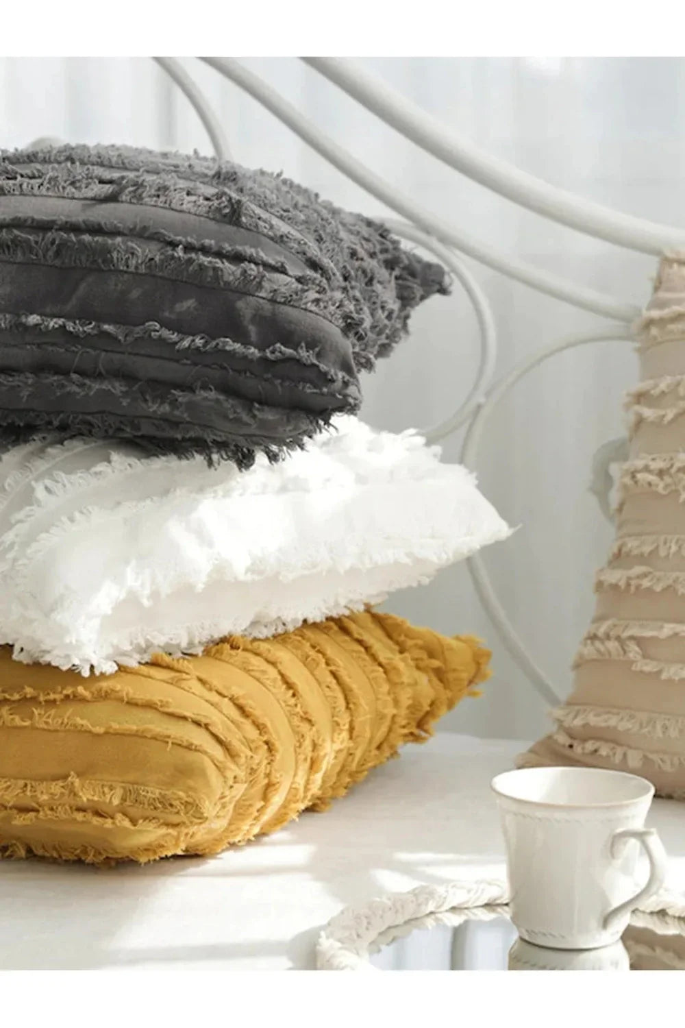 Cotton style pillowcase | LoungeYard — product view 1