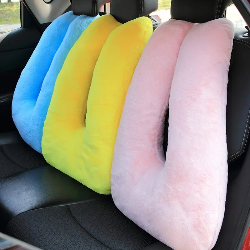 TravelEase – Ergonomic Travel Comfort Pillow for Neck and Shoulders LoungeYard — product view 5
