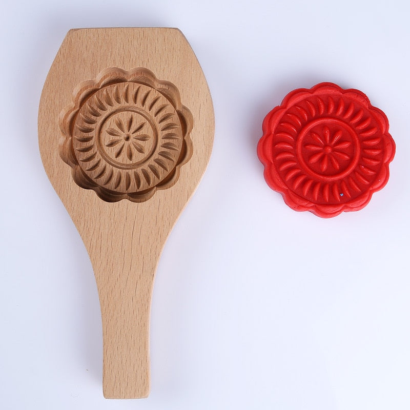 LoungeYard | 3D Wooden Baking Decorative Molds — product view 7