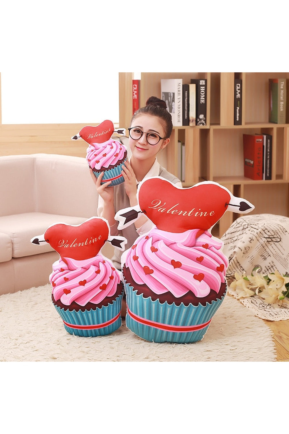 cake-shaped pillow | LoungeYard — product view 4