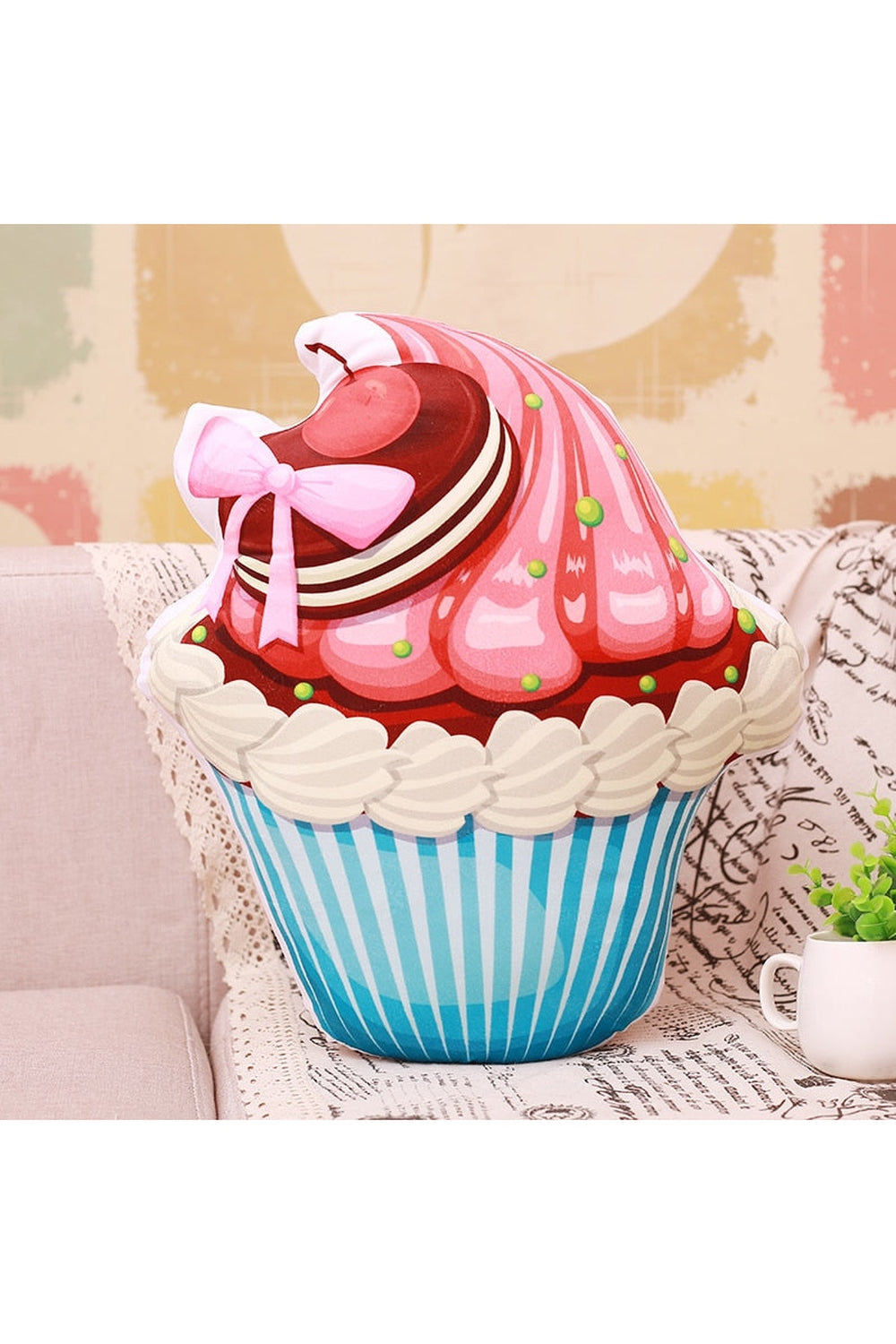 cake-shaped pillow | LoungeYard — product view 2