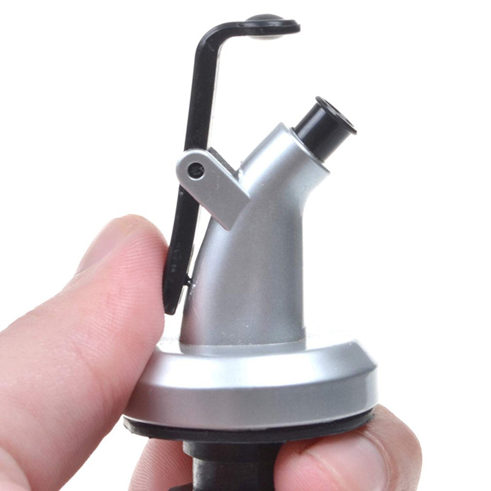 LoungeYard | Compact Bottle Oil Dispenser Nozzle — product view 6