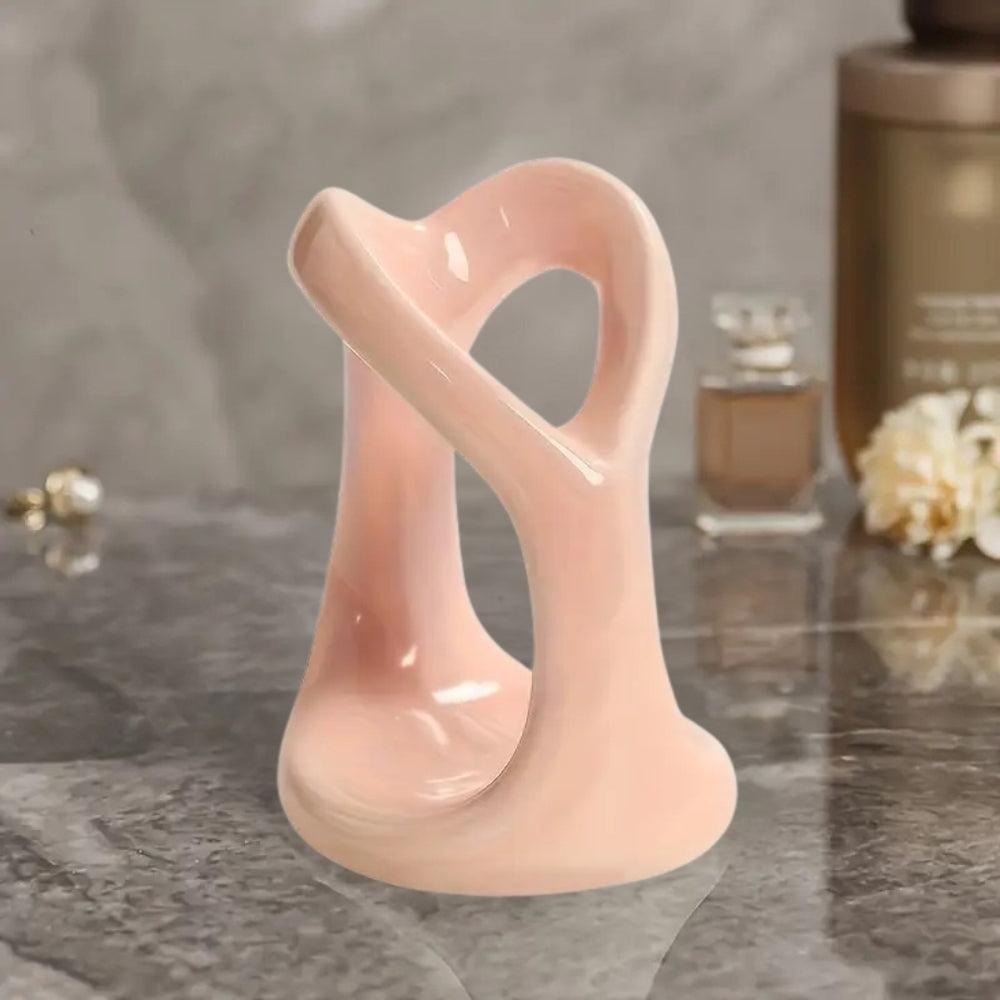 LoungeYard | Heart-Shaped Ceramic Toothbrush Holder — product view 1