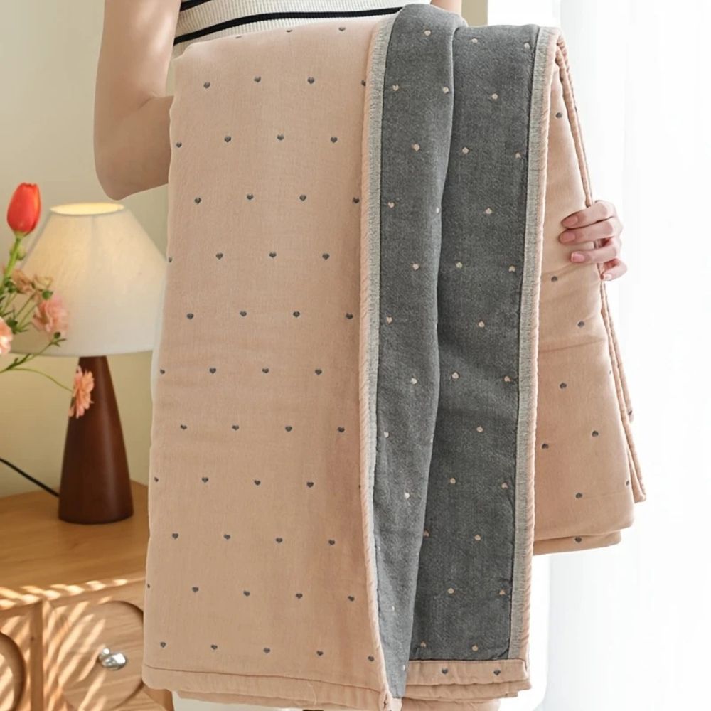 LoungeYard | Heart Stitched Double-Spliced Cotton Gauze Blanket — product view 6
